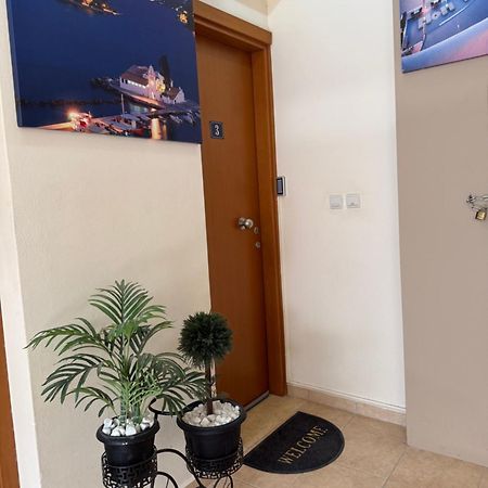 Ierapetra Suites & Studios Екстер'єр фото