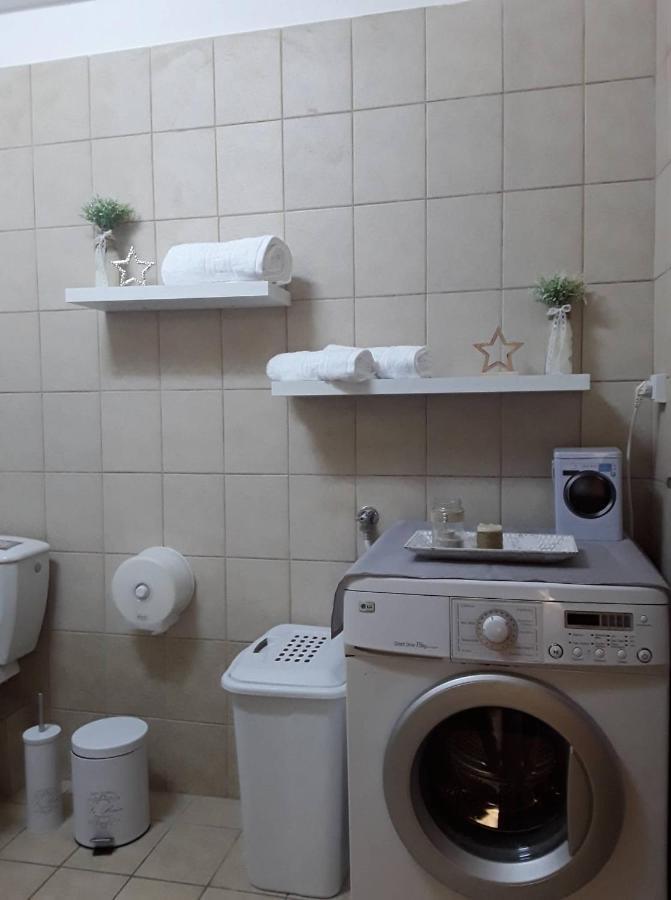 Ierapetra Suites & Studios Екстер'єр фото