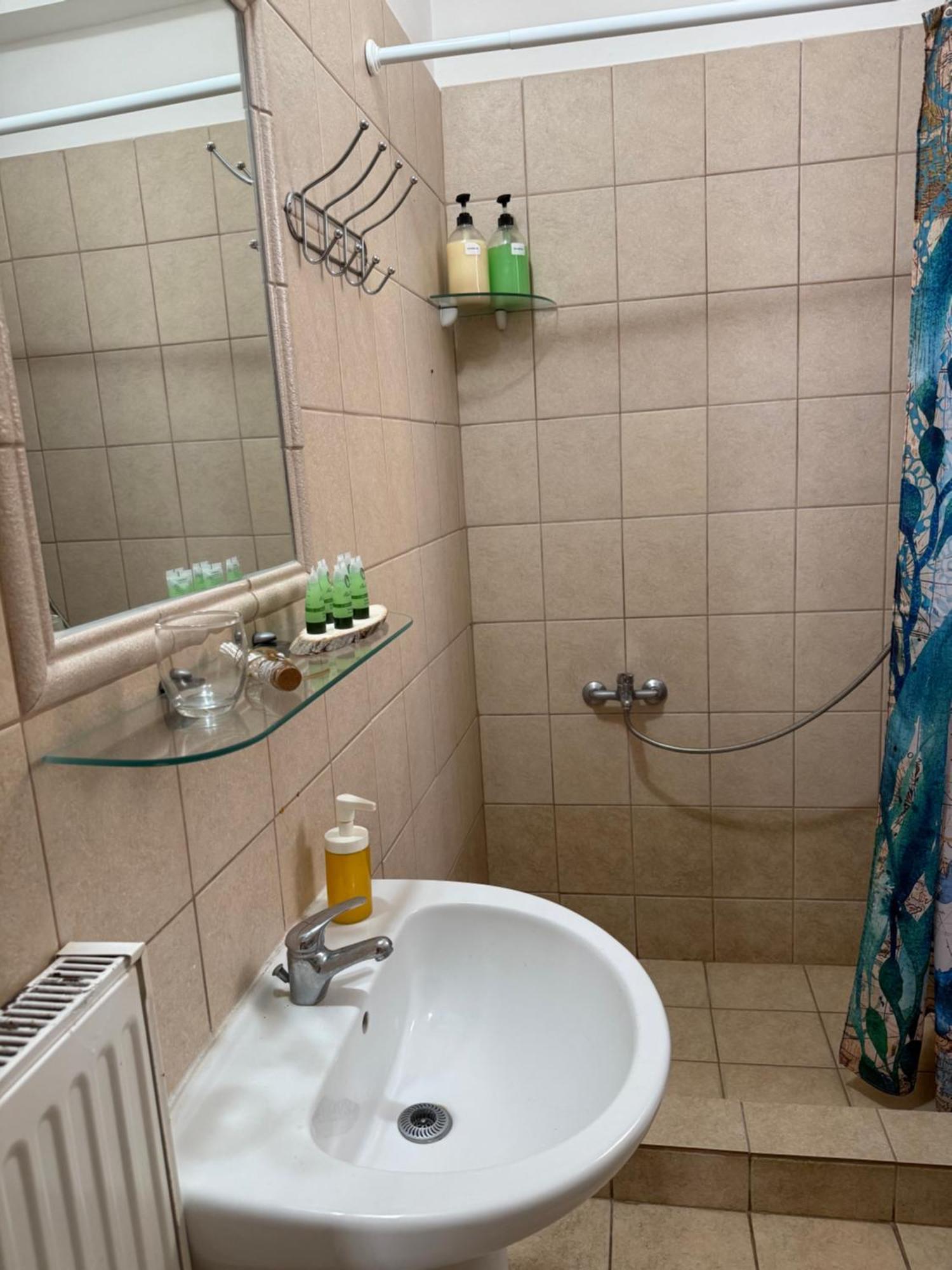 Ierapetra Suites & Studios Екстер'єр фото